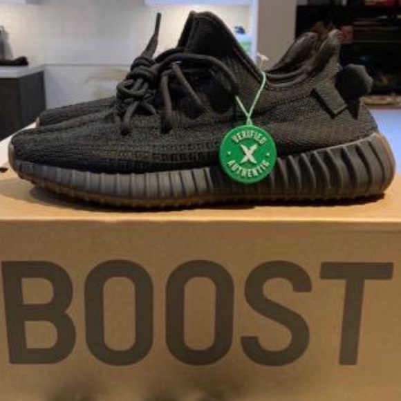 shoes - Picture 2 of 2